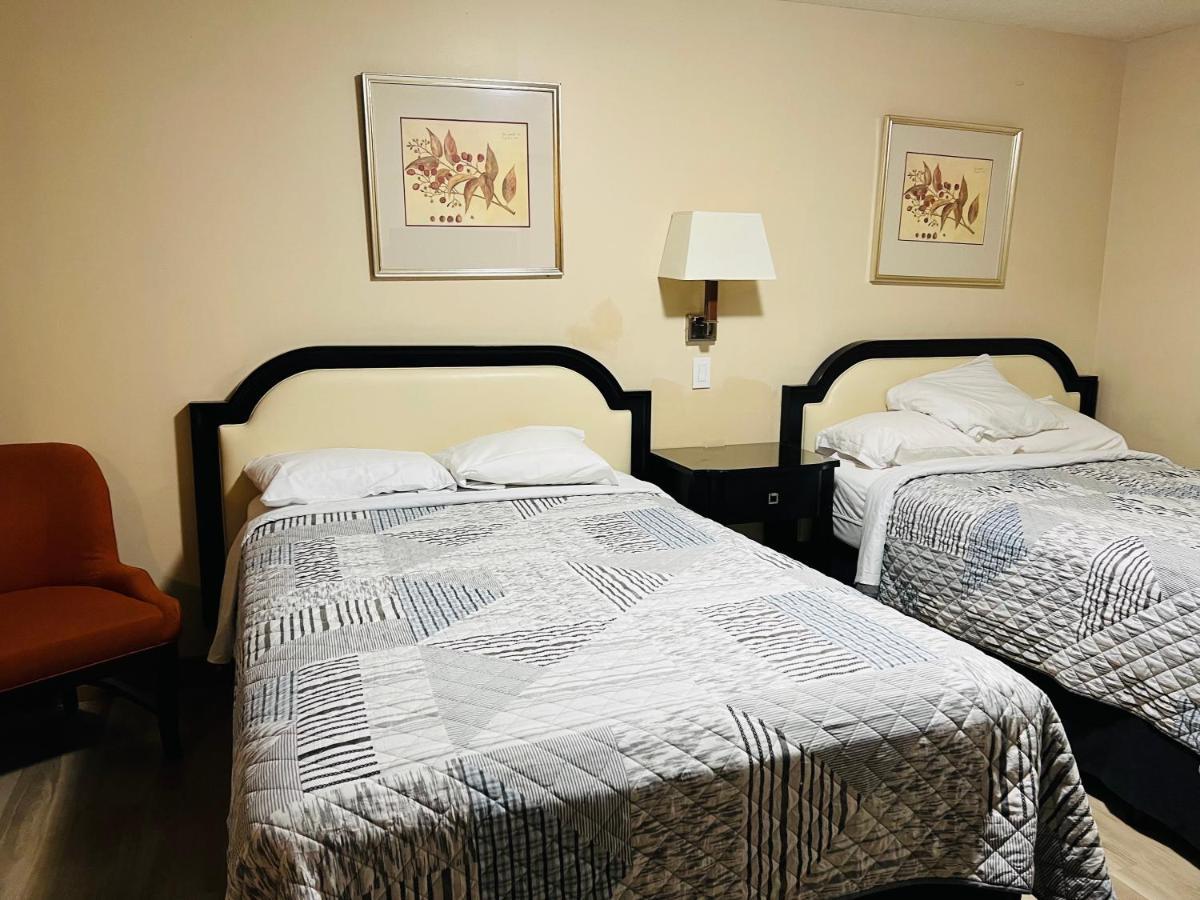 Sunset Inn 2*
