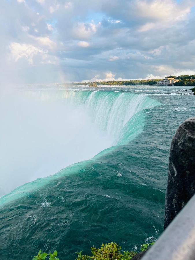 Sunset Niagara Falls